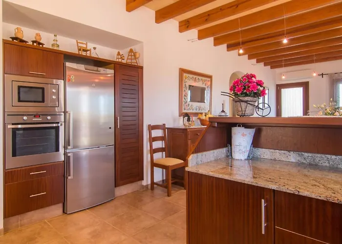 Ca Na Poveta Holiday home *